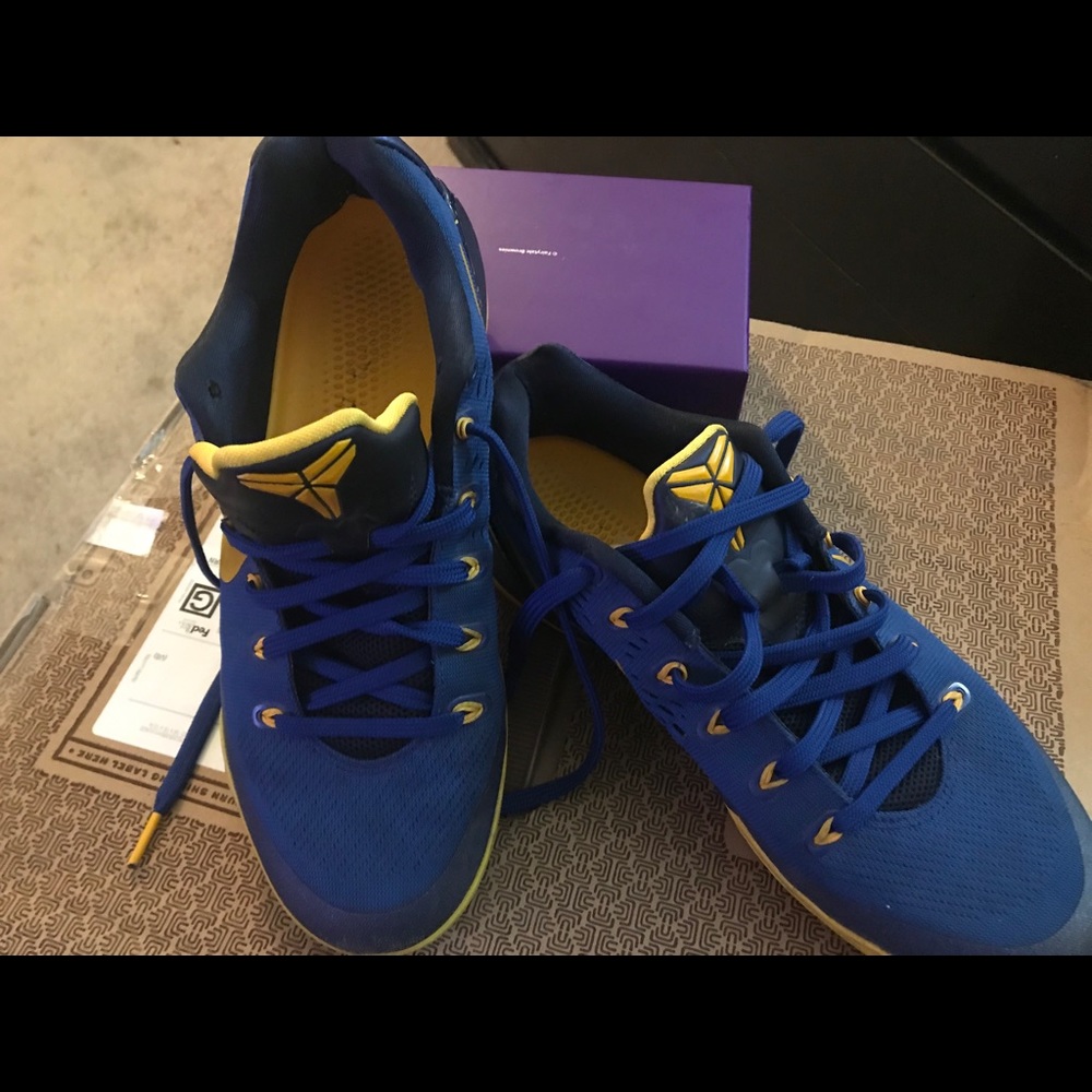 Men’s Kobe Bryant Sneakers